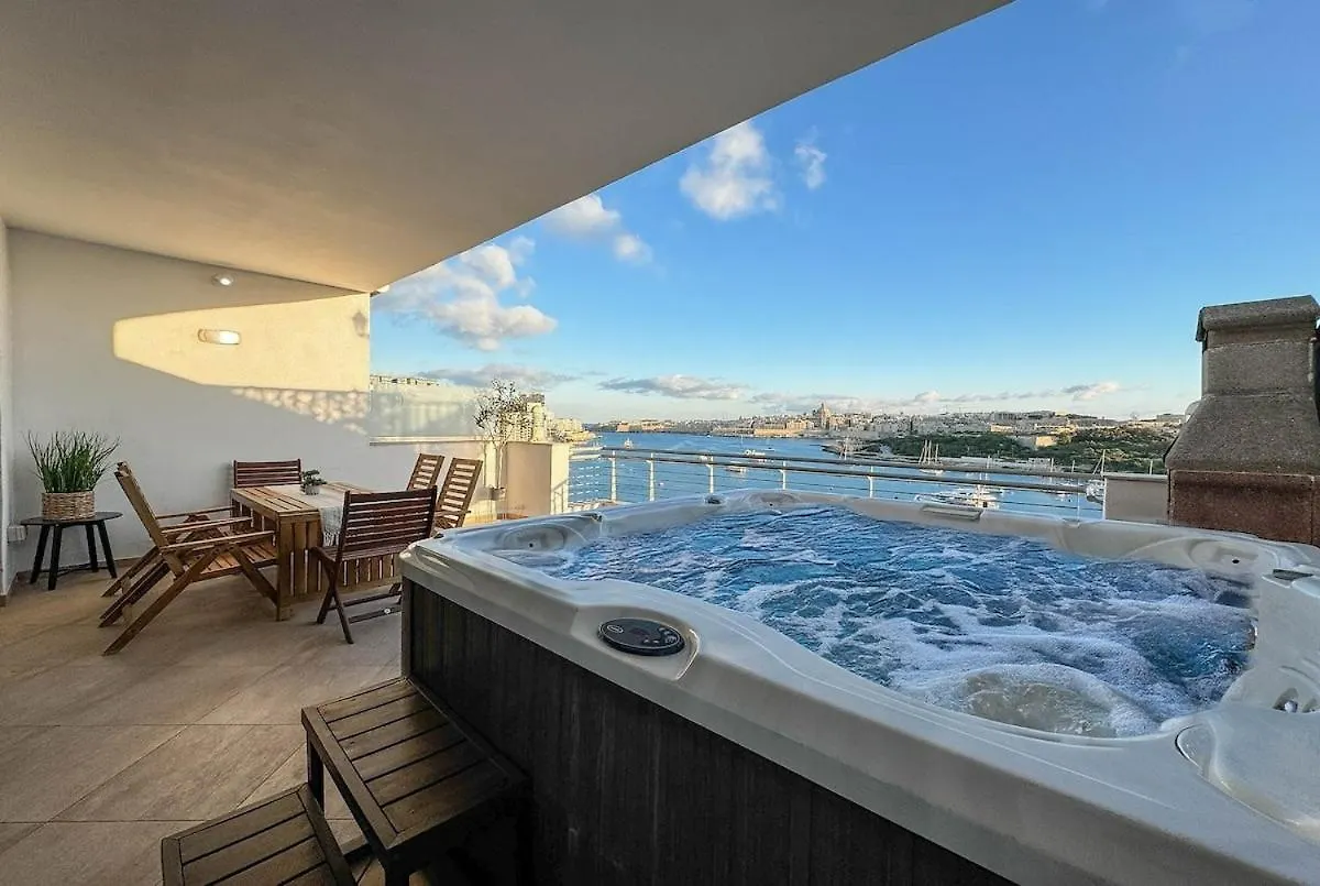Valletta Views - 3 Bedrooms Sliema